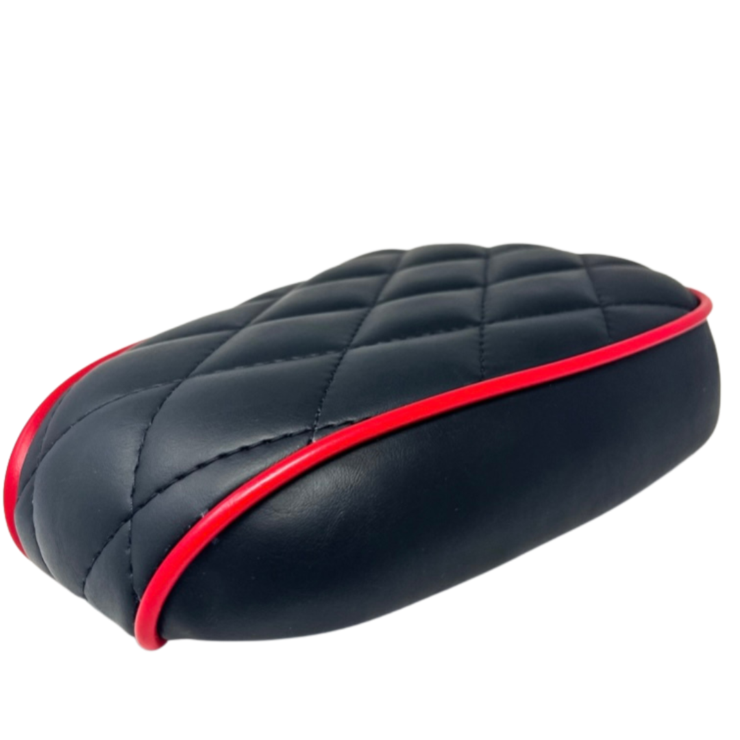 red strip black seat